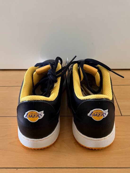 Adidas NBA Lakers Courtside II Men\'s Shoes, US size 11.5 NEW main image 8
